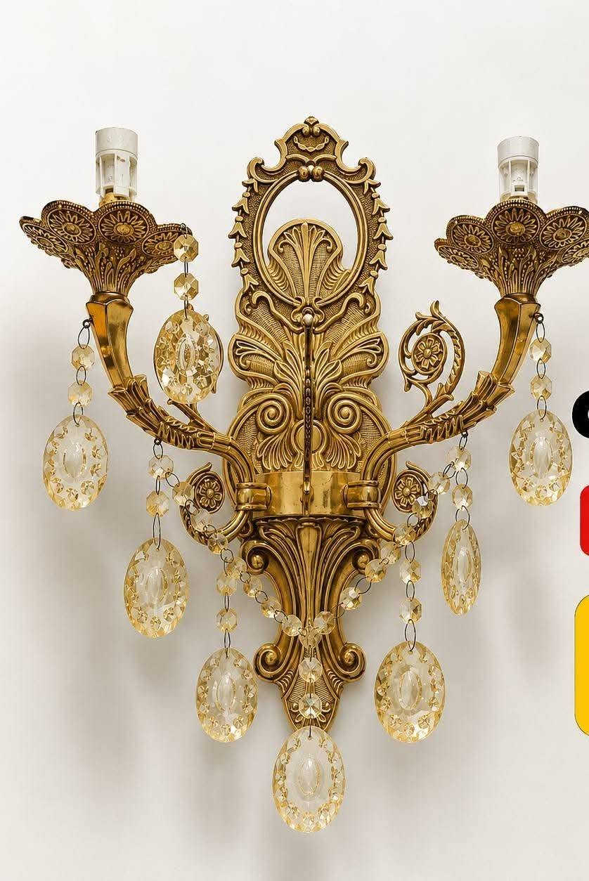 للبيع جدد مكاني بغداد اكو توصيل بغداد فقط

نص مكتوب في الصور:
- جديد غير مستعمل إناره
- اناره جديده غير مستعمله