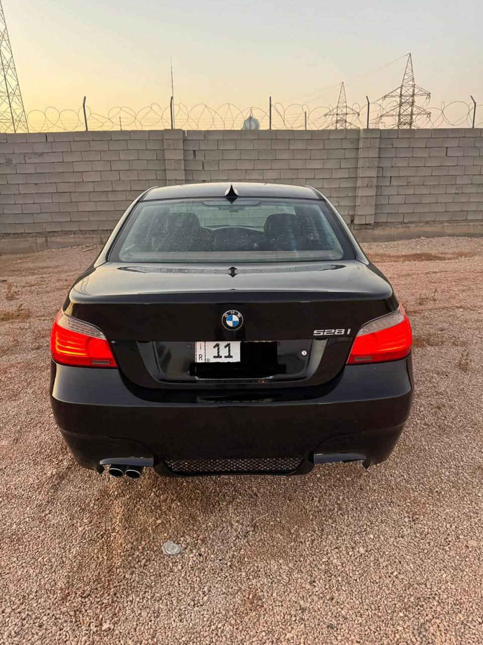 Bmw e60 2009 (ميماتي)
محرك n52 
نوزل قصير المرغوب 
528
رقم بغداد بأسمي تحويل مباشر  
هزة جديدة سنوية جديدة الى 2031 
بصمة
فتحة (3طكات)
كشنات جلد 
كشنات كهرباء 
تكاية راس كهرباء 
كشنات خزن
مساج 
ماوس تحكم (7 ازرار)
تدفئة تبريد شغالة 100‎%‎
تبريد قطعتين 
كروس سرعة 
تحكم ستيرن كهرباء 
مرايات داخلية وجانبية عاكسة
تحكم بكل الجامات بالريمونت(رفع وتنزيل)
ترحيب 
شاشة اعطال
بك لايت لد
ادامة كاملة
تخم تاير جديد
ويل اصلي m
محدثة كت m 
السيارة مصبوغة حزام للجمالية بدون ضرر
ماشية 360 كم
السعر 115 وبيها مجال
التواصل على الرقم 
‪+964 783 883 8373‬
