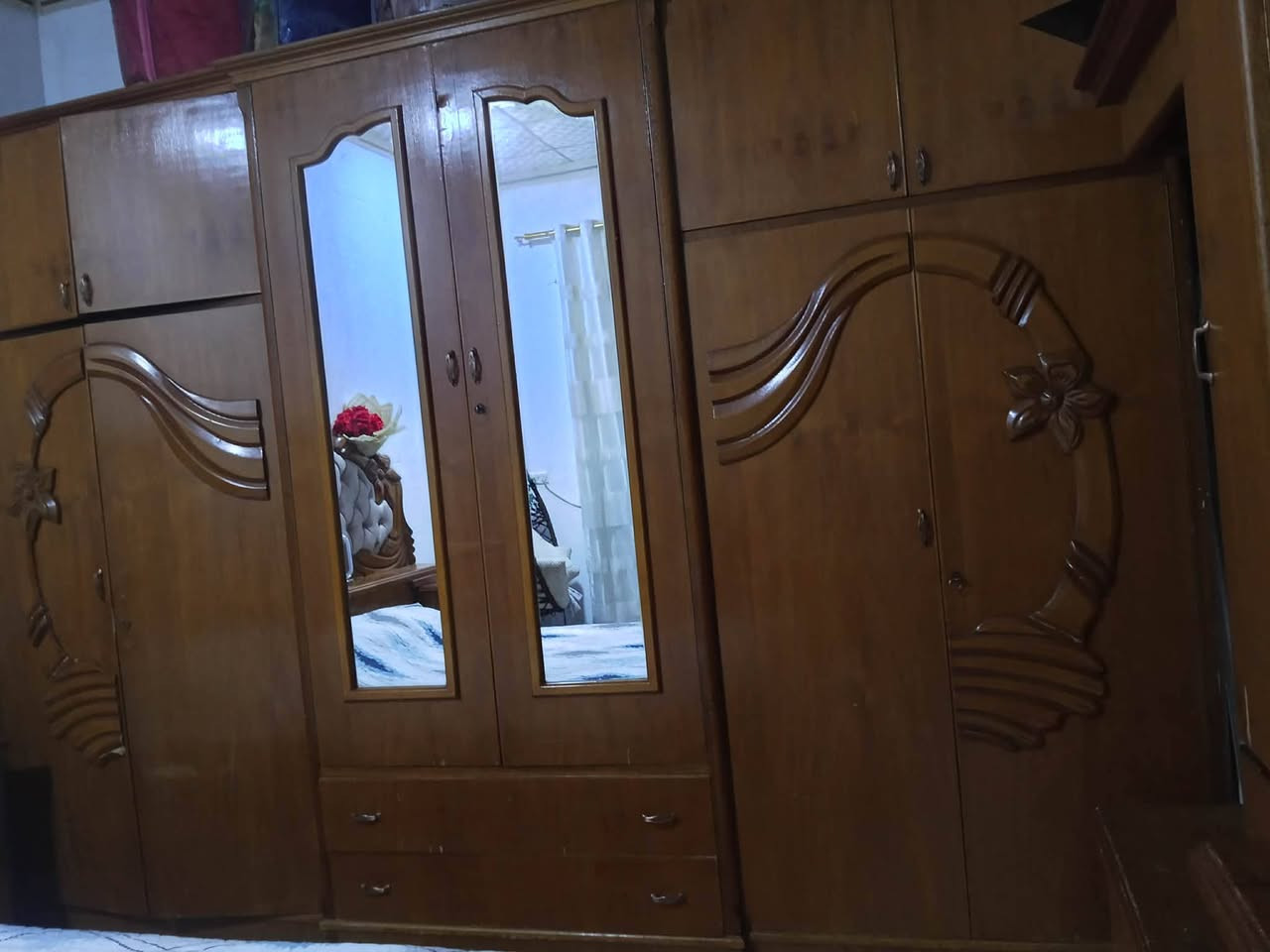 غرفه نوم مستعمله
خشب عراقي توصي  نضيفه حيل 

السعر:800وبيها مجال 

عنواني :موصل حي السماح 

للاستفسار:***********
