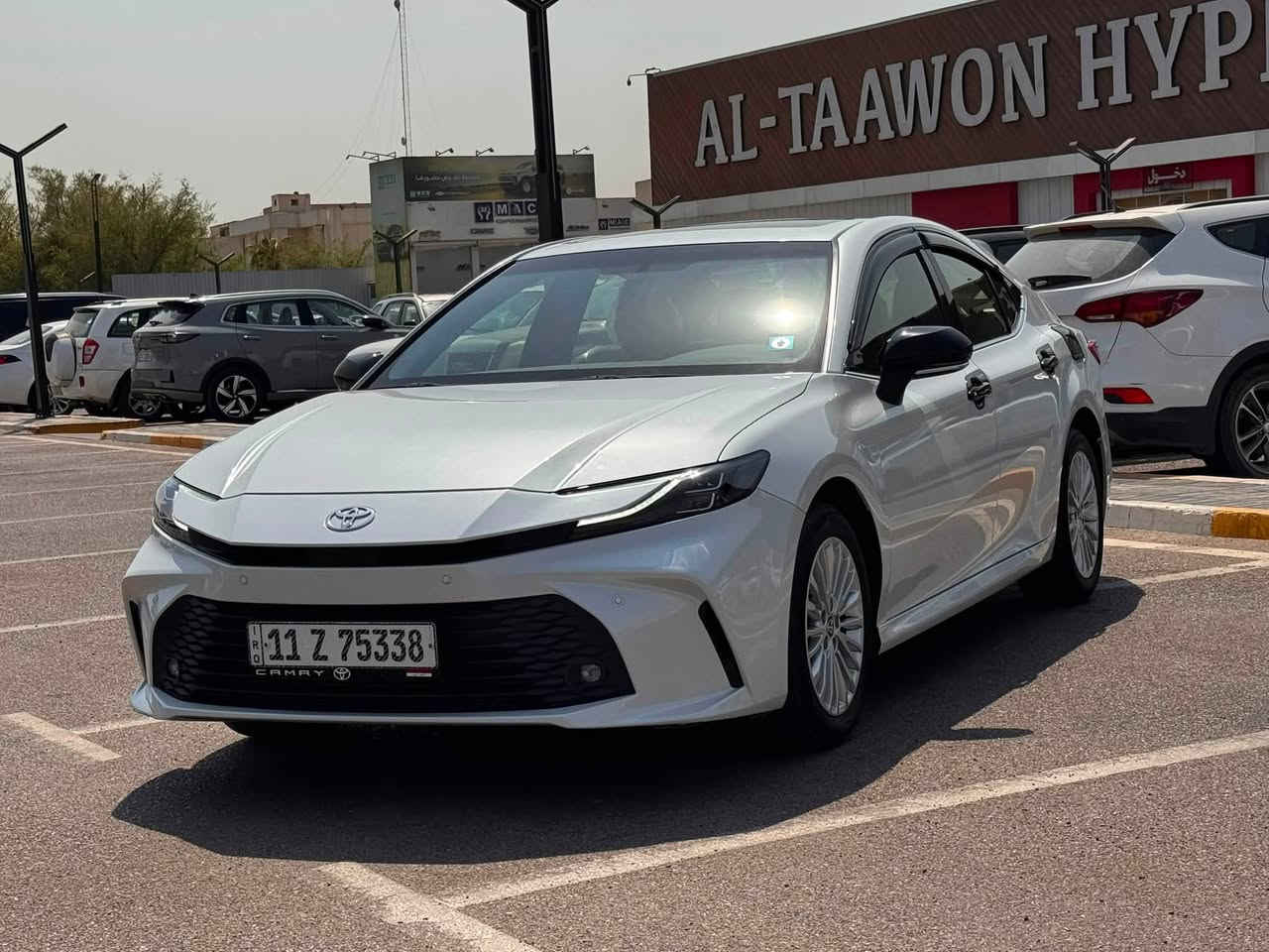 🚘 للبيع كامري 2025 SAS LE 🤍
✨ تويوتا كامري موديل 2025
بيها ضمان ٥سنوات
بيها صيانه مجانيه 
وبيها سنتين تبديل دهن وفلاتر عله شركت ساز
وارد SAS🇯🇵
🔹 فئة LE
🔹 محرك 2.5 لتر / 4 سلندر
🔹 قير أوتوماتيك 8 سرعات
🔹 دفع أمامي
🔹 شاشة + Apple CarPlay
🔹 كاميرا خلفية
🔹 حساسات أمامية وخلفية
🔹 تشغيل بصمة
🔹 دخول ذكي
🔹 مقاعد كهربائية
🔹 مكيف أوتوماتيك
🔹 إنارة LED
🔹 السيارة نظيفة جداً 
العداد 11
السياره مكفوله كفاله عامه بيها كم رصعه 
💠راداد امامي و راداد خلفي 
📌 للجادين فقط
💰 السعر:265$التواصل
📞 للاستفسار: خاص / اتصال***********
