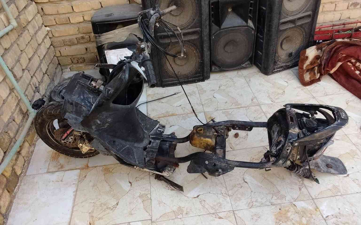 شاصي ماكس عدله
شاصي عله ترابه مابيه نقطه زنجار 
يجي وياه تايرين 
حاضن 
جكمجه 
سبايدر 
تانكي 
بريك امامي 
مكان سوق الشيوخ 
مراوس بشاصي ايراني شايل روحه 
تواصل واتس اب ***********
