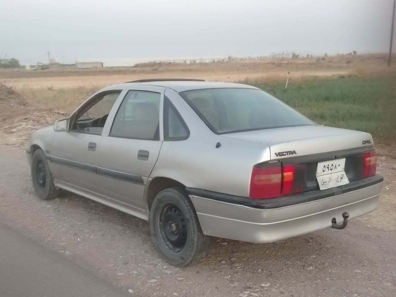 اوبل فكترا موديل 90حجم 16 قايش عريض السعر 36 وبي مجال ***********
