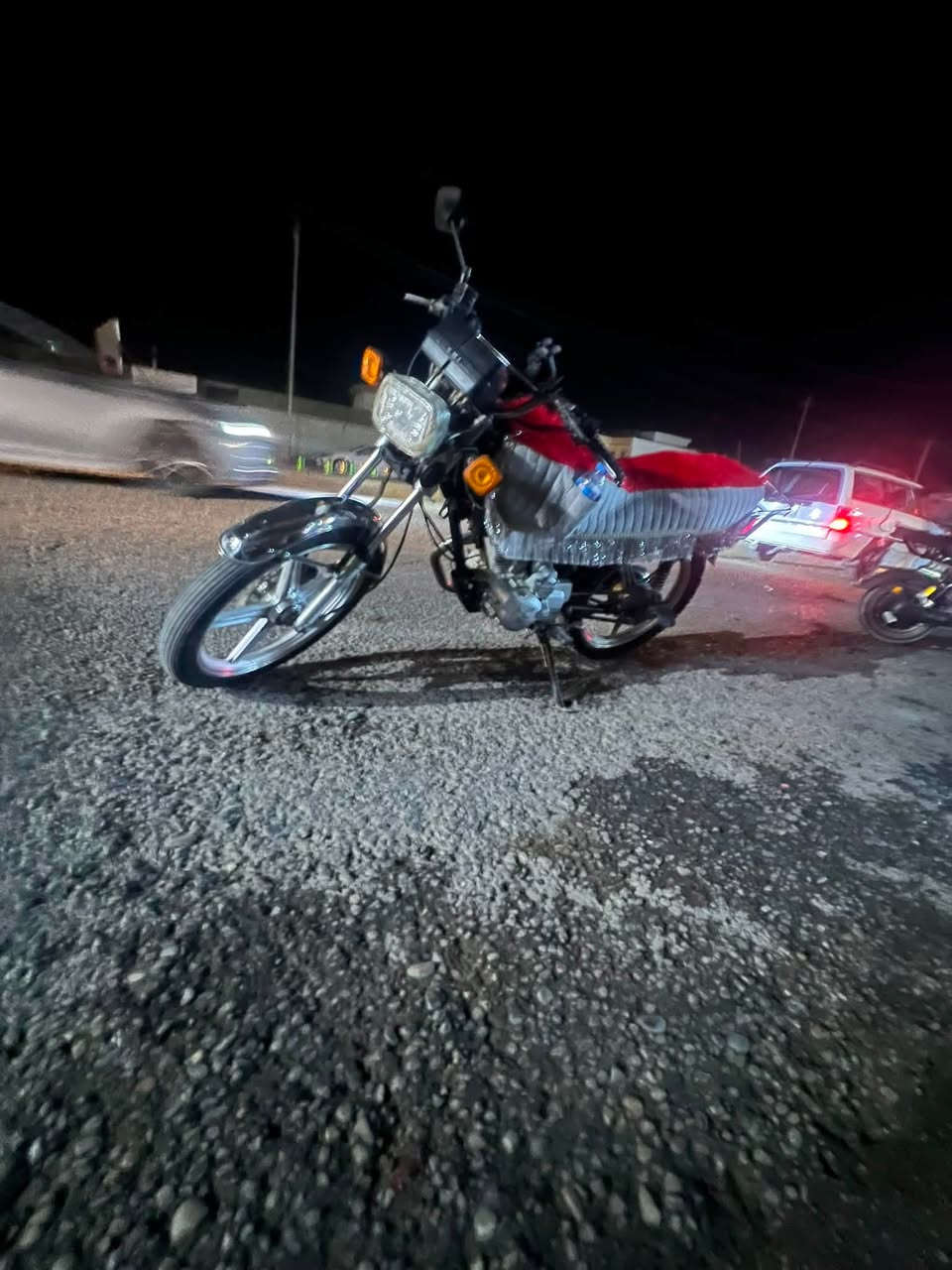 ماطور للبيع كهربائي شغاله محرك لا صرف وله بخار ماطور نضيف مال جنيها ماطور شرط  ***********

سعر 370 مكان حويجه داخل
