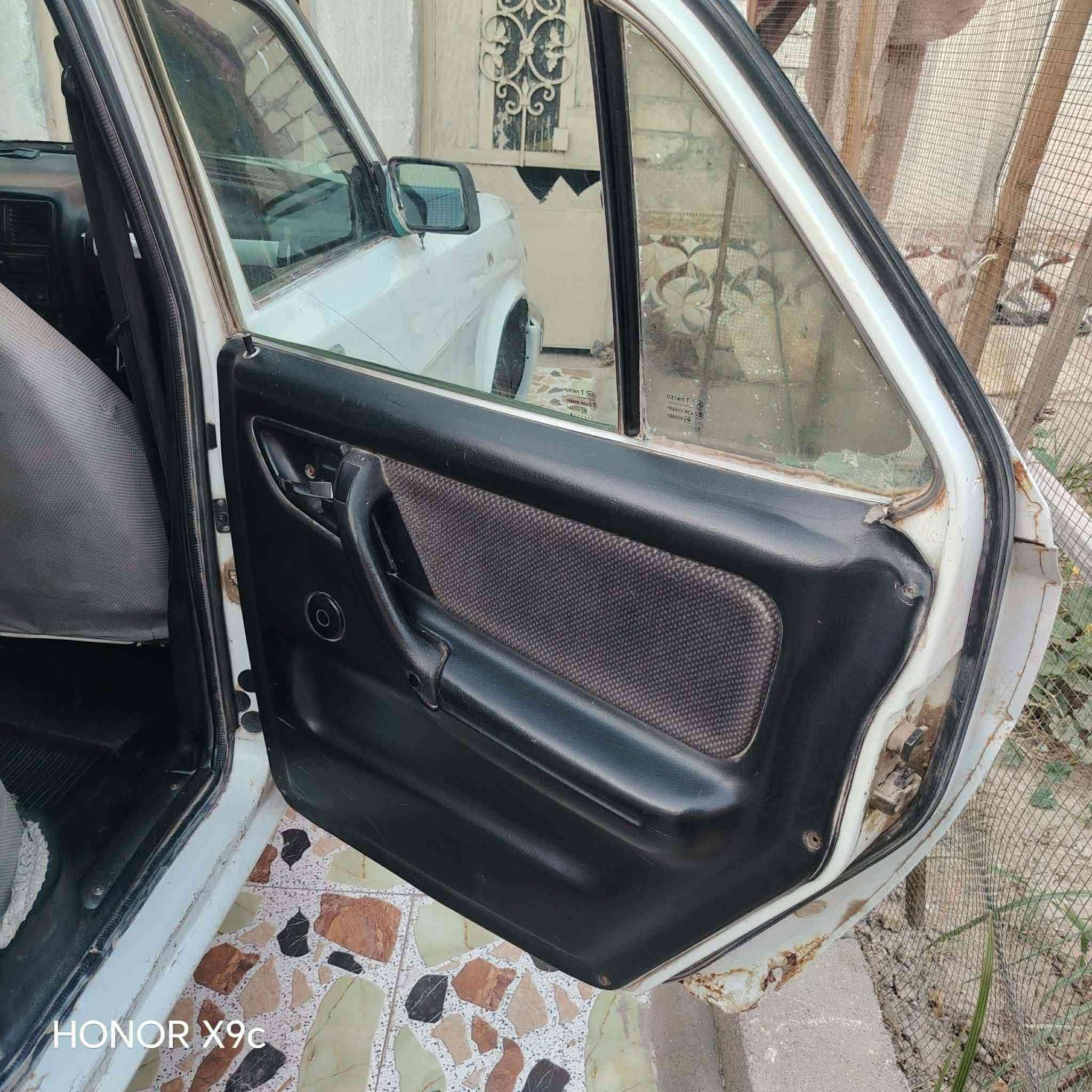 للبيع...
مكينه وكير ونجي حداديه سيدان14 لايت زنون تبريد عوزه راديتر ..
السعر 28 وبيه مجال 
مكلف بلنشر 
هذا رقم صاحبهه 
***********

نص مكتوب في الصور:
- HONOR X9c