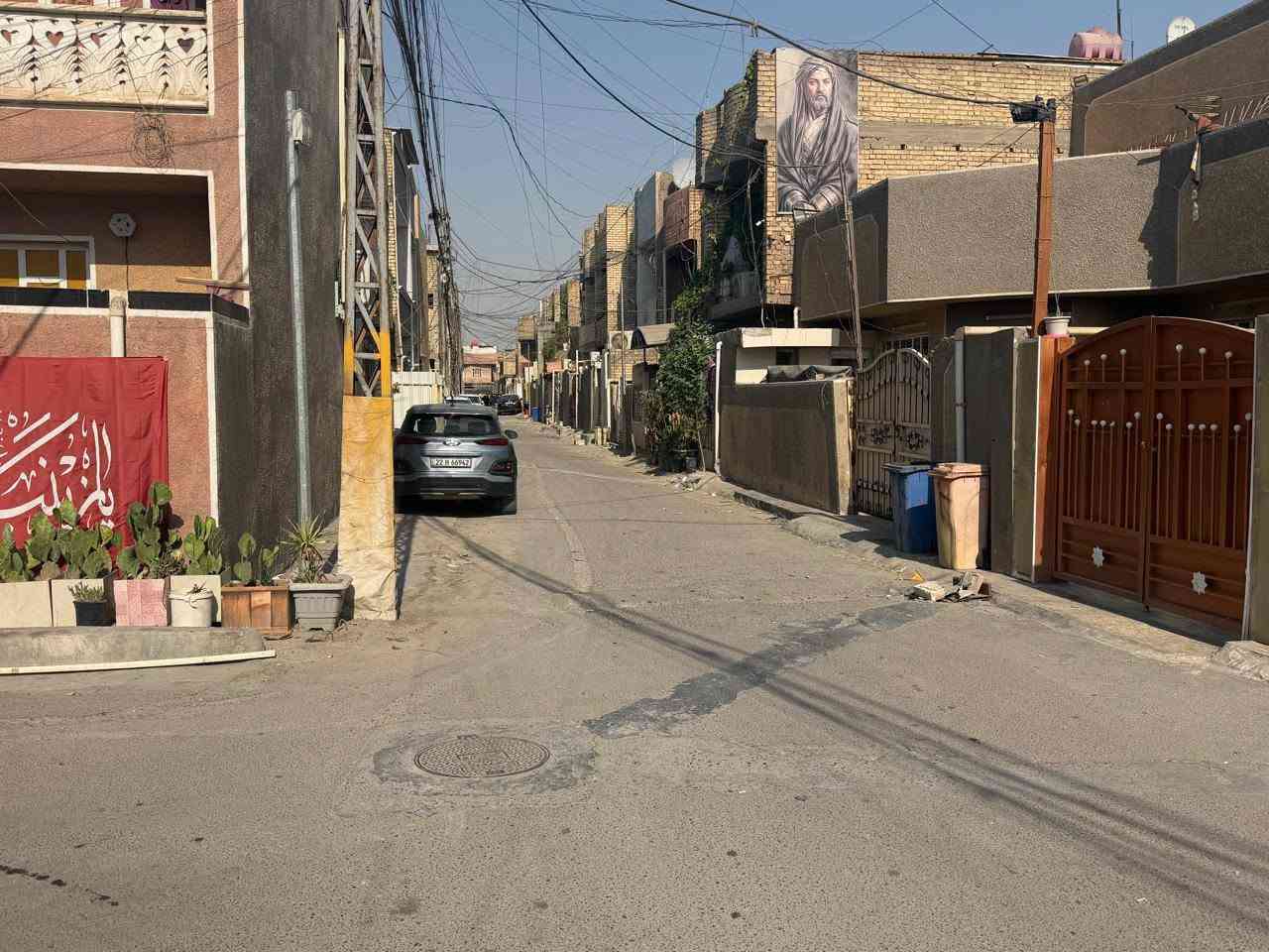 مكلف بالنشر من صاحب الارض 
سلام عليكم ورحمه الله وبركاته قطعه ارض للبيع في بغداد الشعب الزراعيه قرب حسينيه الثقلين الصناعه 

نوع العقار زراعي سند 25 (سند +وكاله)

مساحه الارض 150متر واجهه الارض 7.50متر ونزال20متر

خدمات كامله مي وكهرباء ومجاري وتبليط 

المنطقة جدا راقيه 

للاستفسار 

***********
