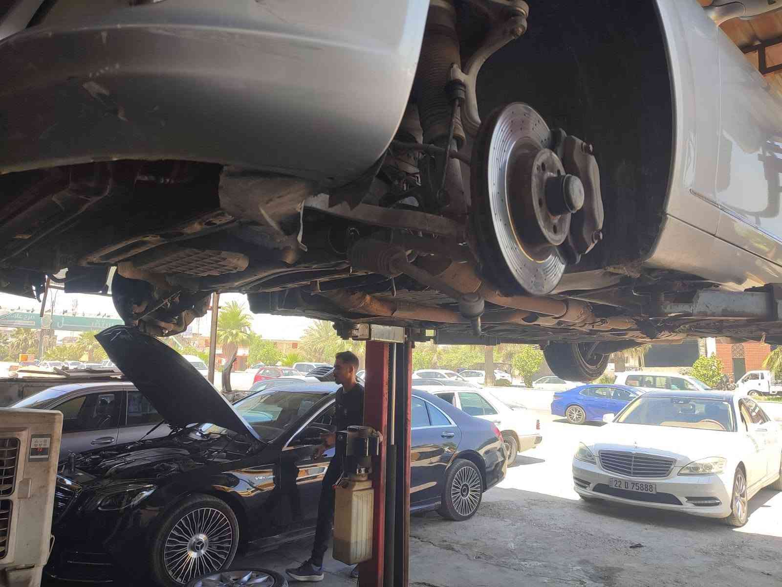 ‏السلام عليكم
‏ ادوووات ادووووات مارسيدس S550 موديل 2008 دخوووول جدييد سياره طك كارتون كفاله (گص وسرقة وانتربول)  دخووول جدييييد حاوية السياره 
‏مكينة كير بلفلين بدي بالكارتون احلى من الصور غرفه مال شركة  فوووول مواصفات بيبان شفط بردات كهربائي كشن جلد تدفئه وتبريد مساج تبريد ثلاثة قطع  نظام القياده ثلاثة وضعيات اقتصادي ورياضي وعادي سياره فووول للاخير هواي بيهة مواصفات.....رقم الهاتف *********** اسفسار  مكان بابل مركز المدينه
