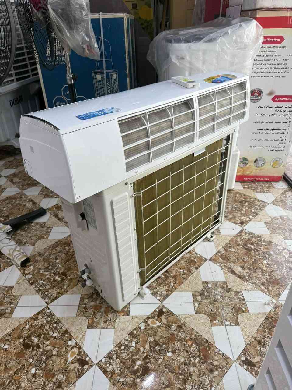 سبلت TCL طن ونص جديد استعمال قليل تبريد ثلج فان تيربو ❄️ خابرني وتدلل ***********
