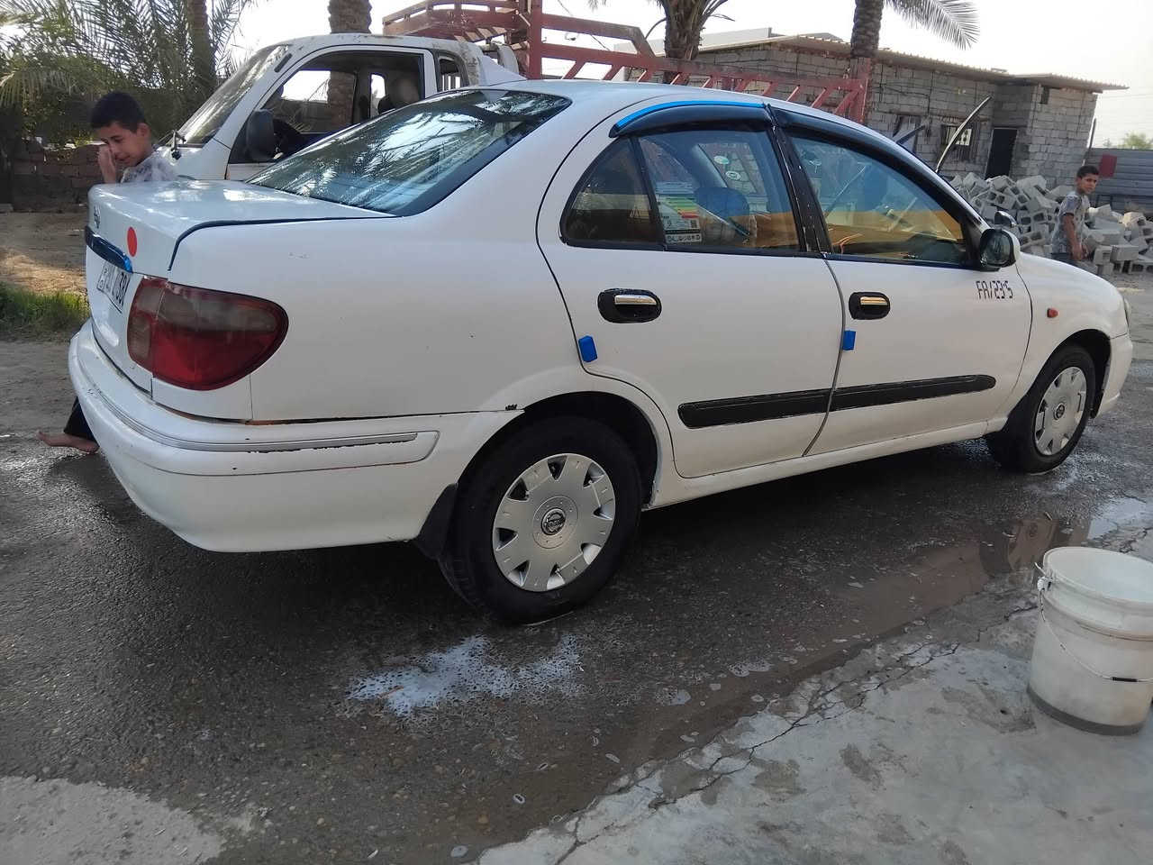 سلام عليكم البيع سني نيسان  موديل 2002 رقم بغداد خصوصي مصبوقه عام بدون تبديل كير محرك خير من الله تبريد ثلج تحويل مباشر السعر 60وبيه مجال بصيط العنوان
 بغداد تاجي  
***********
*********** بي وتساب
