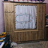 غرفه نوم • للبيع • تفاصيل ناقصة