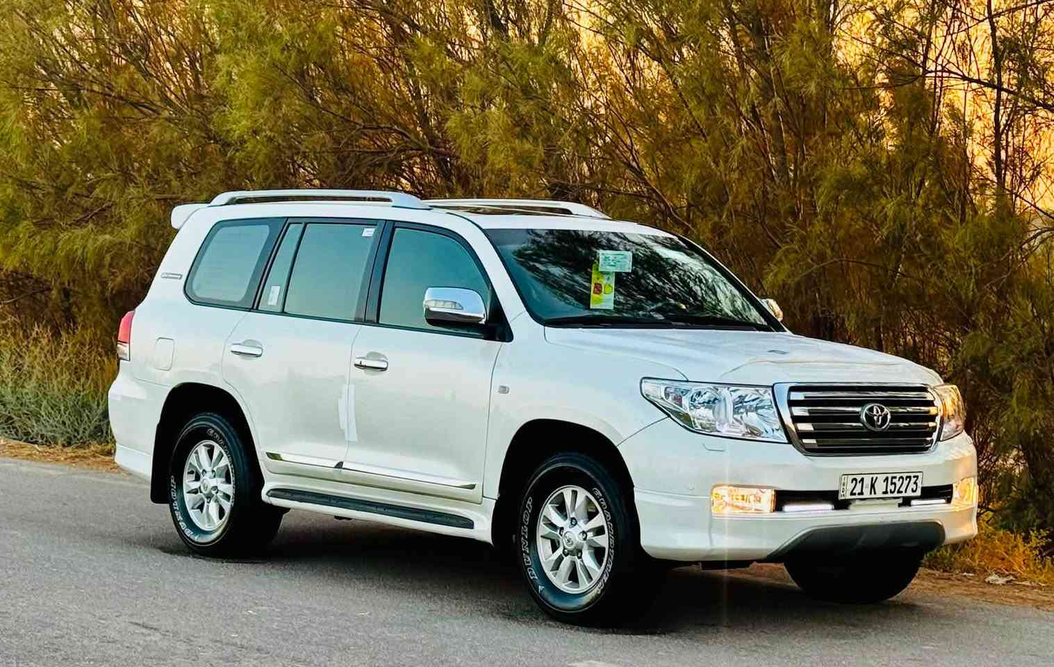 يا الله     السلام عليكم 
لاندكروز GXR  2010.  
رقم سليمانية باسمي شخصين تحويل او وكالة هزة سنوية كلة جديد 
كفالة عامة من كلشي عدة مكانين كرت اقل الشبر فقط باقي كفالة عامة السيارة علة بلادهة مال جناي مكينة كير جديد 
جاهزة من كلشي تبريد تخم تاير كهربايات 
صدر امامي خلفي مكينة كير لا تنقيص ولا تبخير   موصفات.
( بصمة ،،،، فتحة ،،،،،. ثلاجة … تحكم جهتين….اشاير بالمري،،،،، شاشة حجم كبير،،،،،،، كاميرا ،،،،،، تبريد 3قطع ،،،،،داخل مخمل ….7راكب،،،،،،فور ريل ) ماشية 158
السعر (258 ) وبيها مجال بسيط 
ماشية 157K  
التصال (***********)
مكاني بغداد جسر ديالى الجديد
