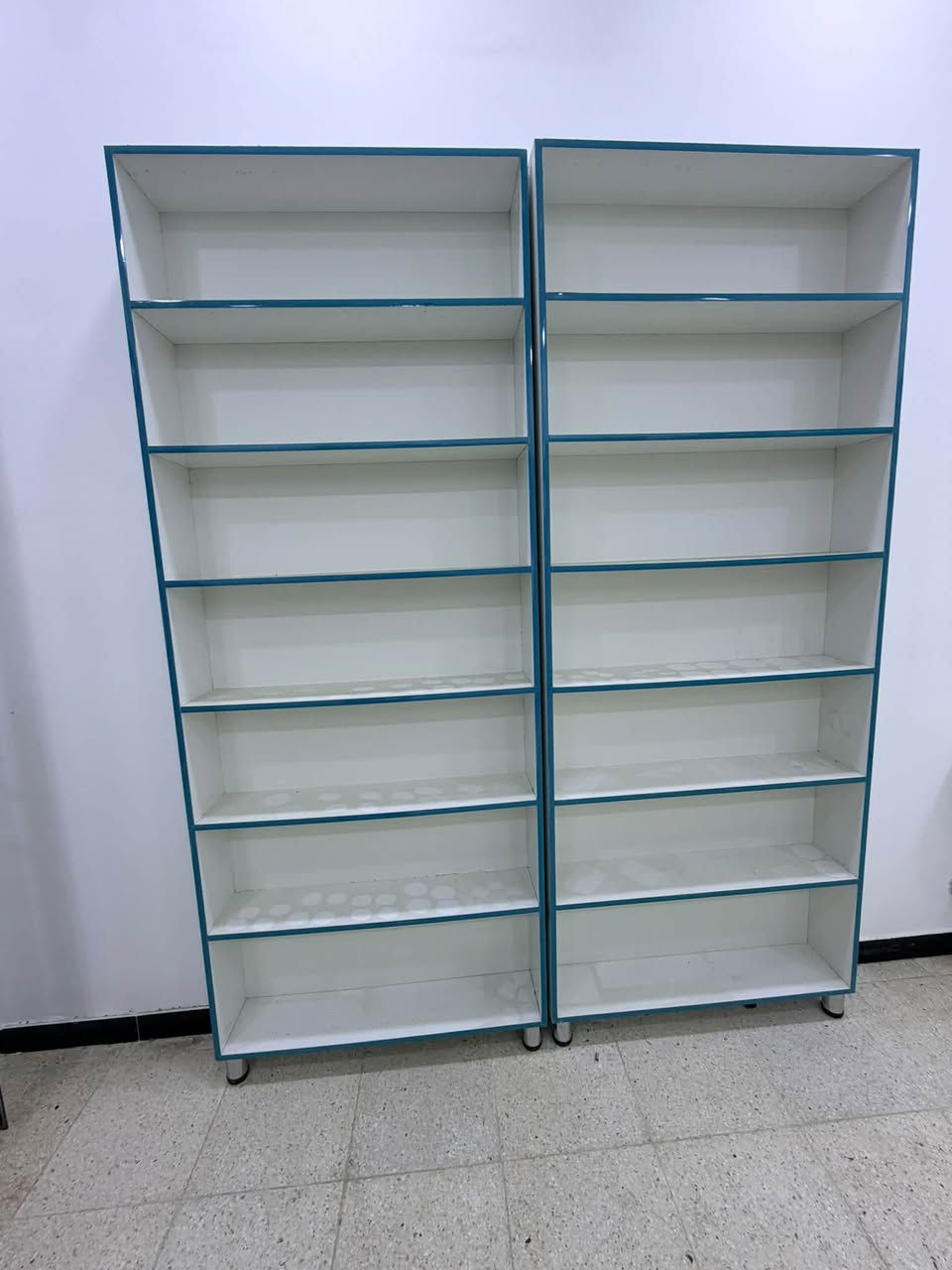 جديدة • ٧ قطع • ٢٫٦٠م ارتفاع