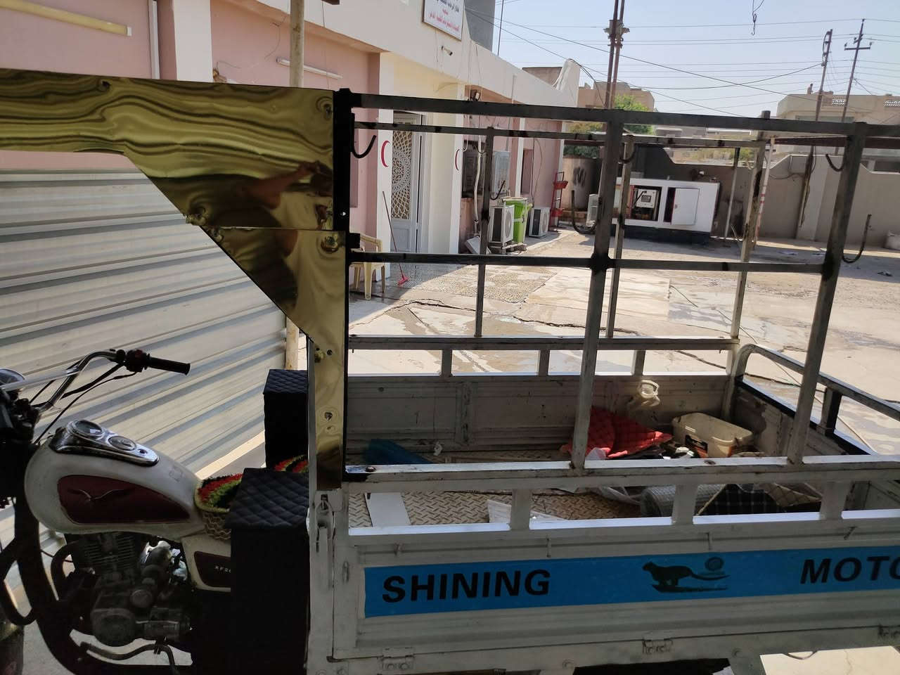 للبيع ستوتات موديل ٢٠شرط منفيس موجود وشرط الفحص و كهربائيات شغالة ونظيفه شراي يتصل او يدخل خاص ويدلل والموشراي خل يعبر المنشور مكان دوزخورماتو ***********
