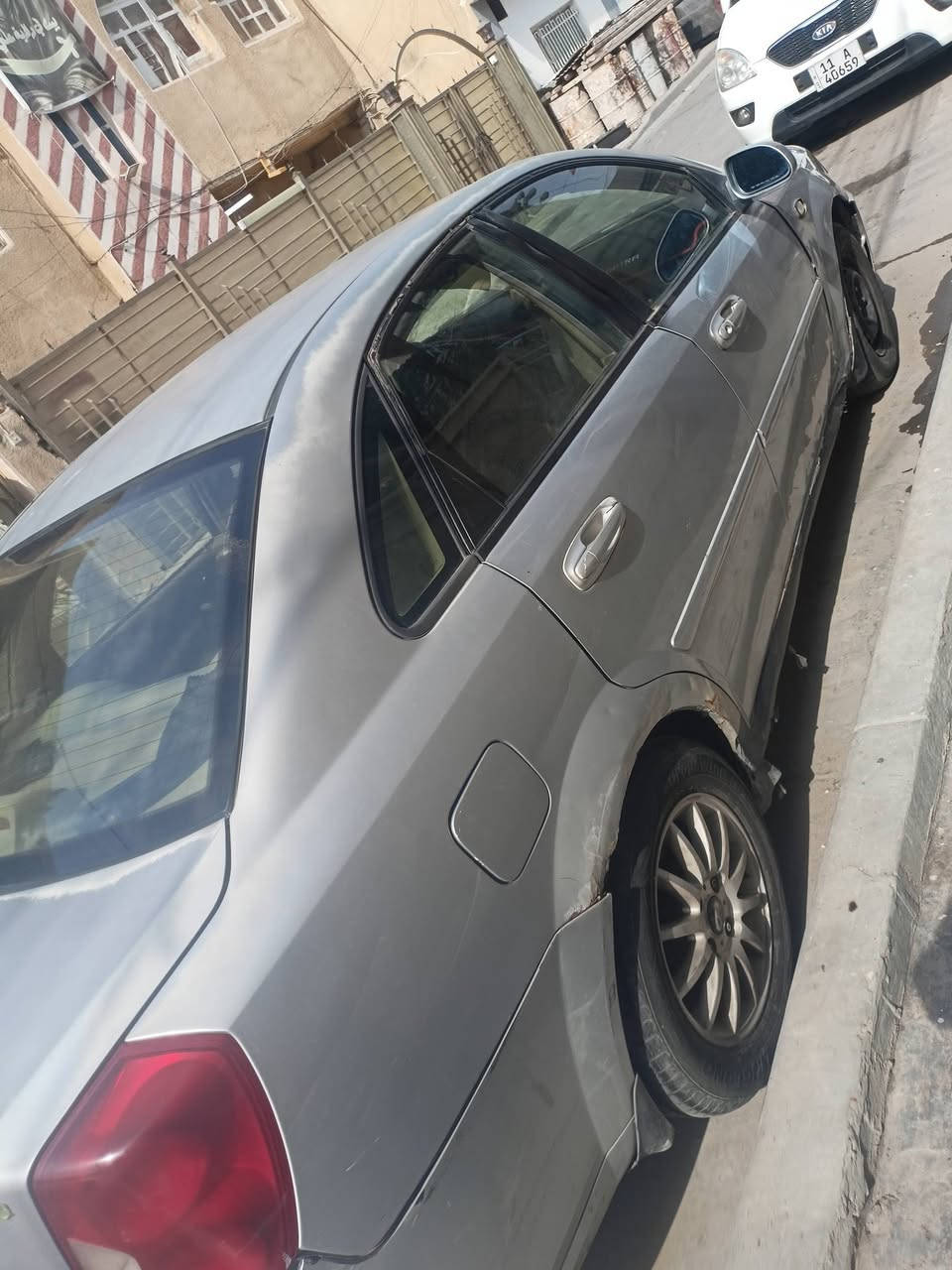 السلام عليكم
دايو أوبترا للبيع گير اوتو
محرك وگير مكفولات
دهن گير جديد اصلي 
تبريد ثلج راديتر جديد 
ادامة للبريك وبلكات وباتري جديد 
صدر جديد 
رقم بغداد  ومصفرة هيئة وغرامات وبإسمي السيارة 
السعر 52 وبيها مجال 
رقمي واتساب ***********
