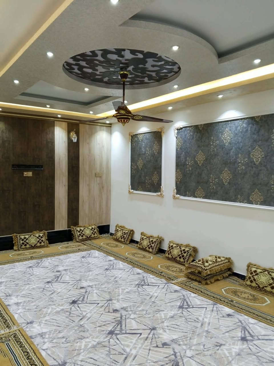 طابو • ركن على شارعين • ٢٩٨م