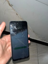 انفنكس • ٦٤ • شاشة مكسورة