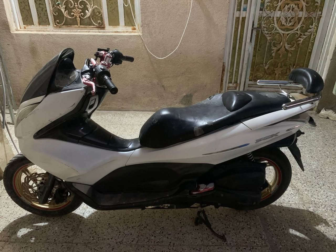 هوندا • PCX • جيل ثاني
