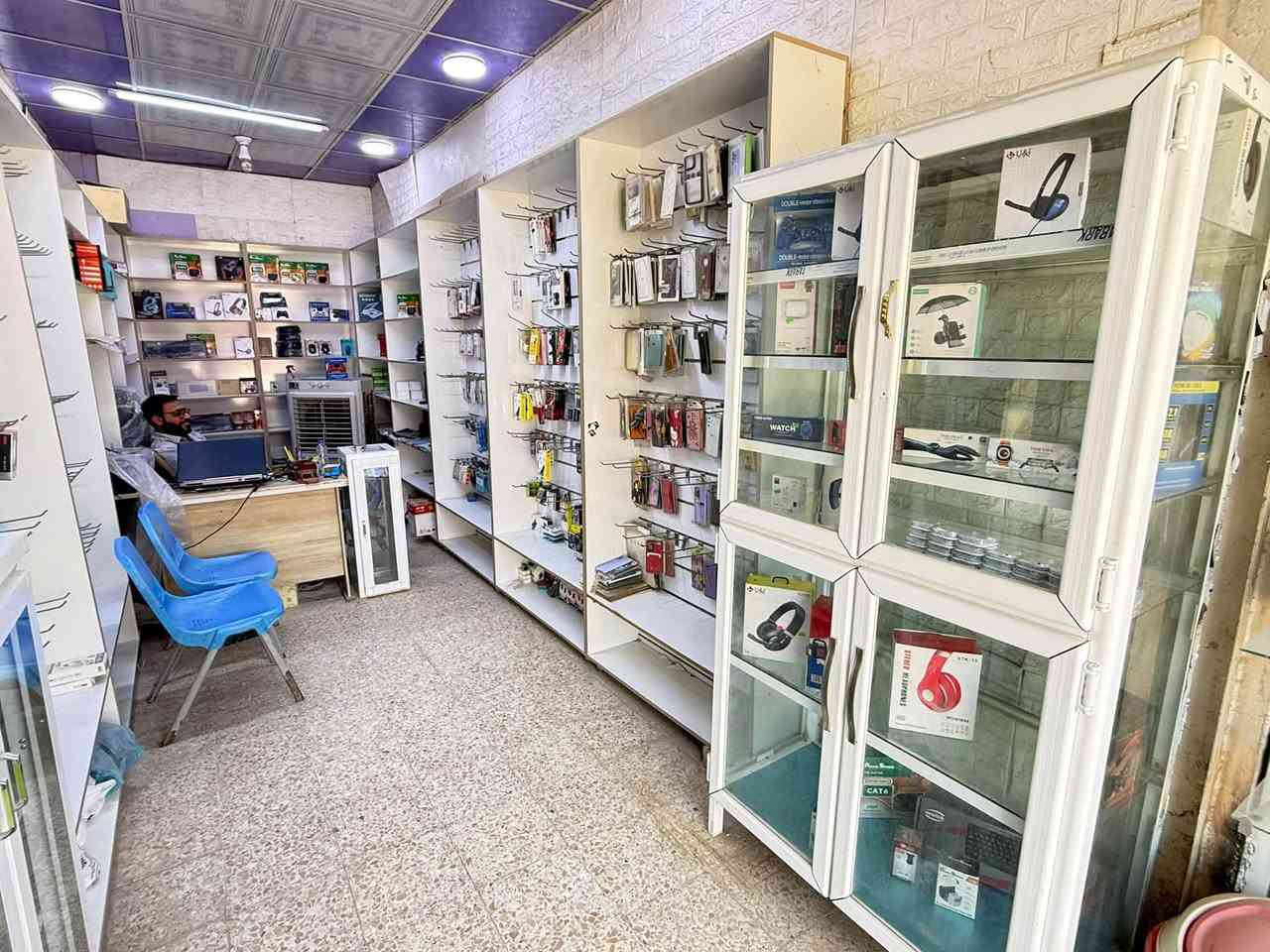 مكتب كامل • حله المهندسين • طابعات ملونة