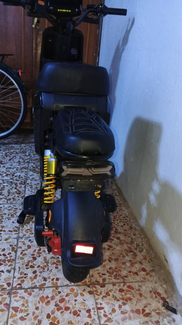ار ٩ • موديل ٢٦ • بطاريات ٣٢ أمبير