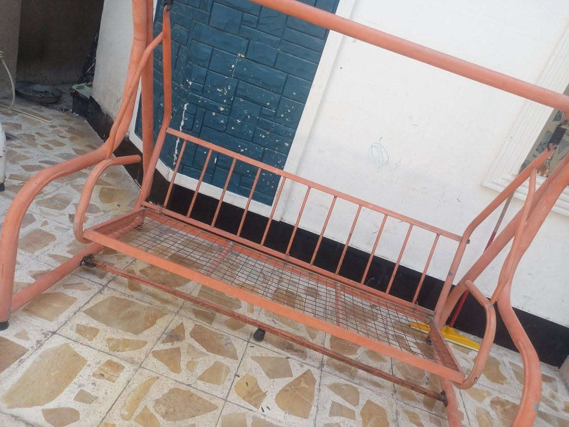 مرجوحه حديد باله كويتي كلش نظيفه سعرها180 حي المهندسين للاستفسار***********
