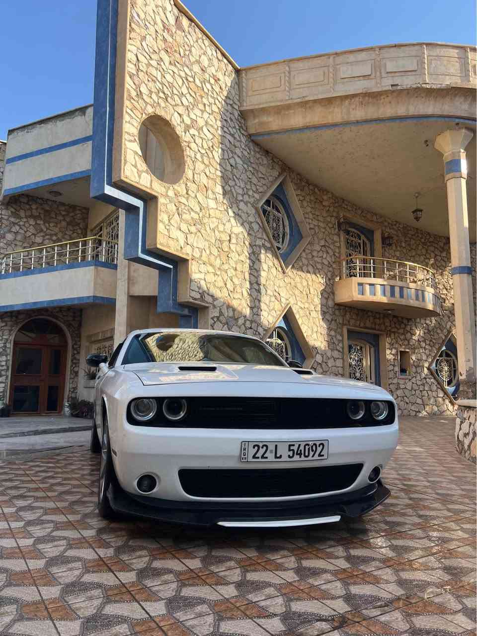 جالنجر 2018 فئة sxt حادثها فقط جاملغ خلفي  محرك 3600 شادلها اكزوز صوت ع ريمونت  ماشية 108الف ترايها مال زيرو رقم اربيل سنوية و هزة كلها جديدة كير محرك تبريد  مكفول مكان بغداد سعر 160$ وبيها مجال حك جية رقم تلفون ( ‭***********‬ ) بغداد, العراق
