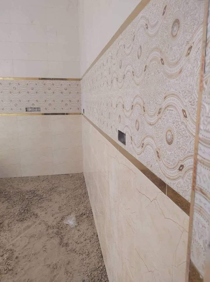 صفاف سيراميك جدار بسعر مناسب

نص مكتوب في الصور:
- ***********