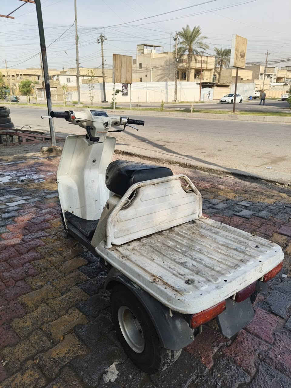 هوندا UP • كابريتر تخربط • مجال قليل