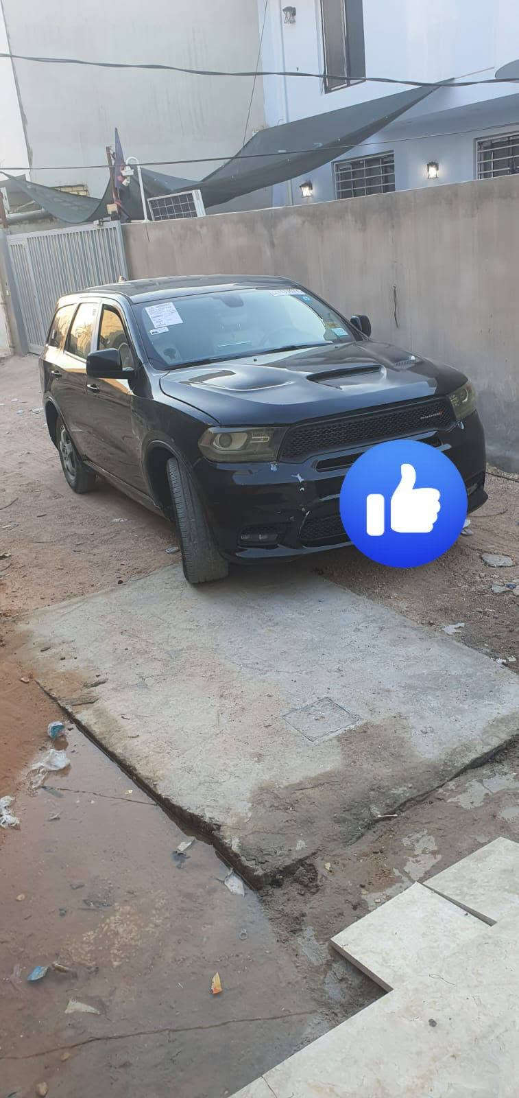 دورنكو 18 امريكي
فئة sxt  لون اسود حادثها مرفق بالصور ماشيه 190كيلو  كير محرك كشر كفاله مبدل بيها بساتم 14 انسى الادوانز 
رقمها بغداد باسمي السعر 175 وبيها مجال قليل حك الجيه  مكاني نجف داخل النجف 
تواصل ***********
