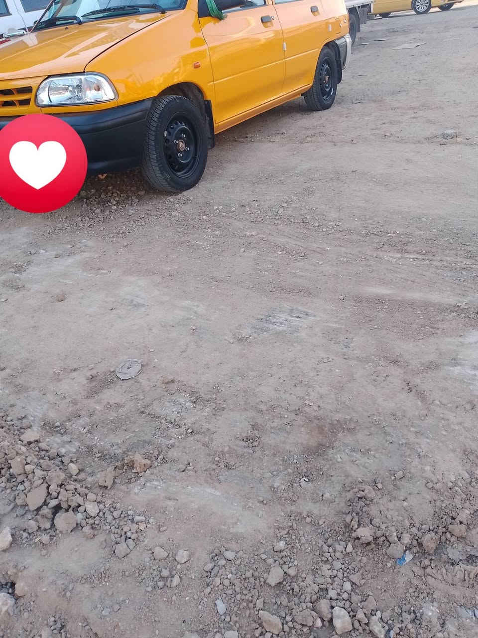 السلام عليكم سايبه مديل 26 سياره 
بيه بنيد / الباقي مكفولة سياره خير من الله 

سياره باسمي 

تبريد ثلج 🥶

غاز/ بنزين منظومه ام 60
حداديه / 100

سياره مفروشه ارضيه 

*********** رقم الهاتف 

واللي ما يشتري لا يعلق فدوه
