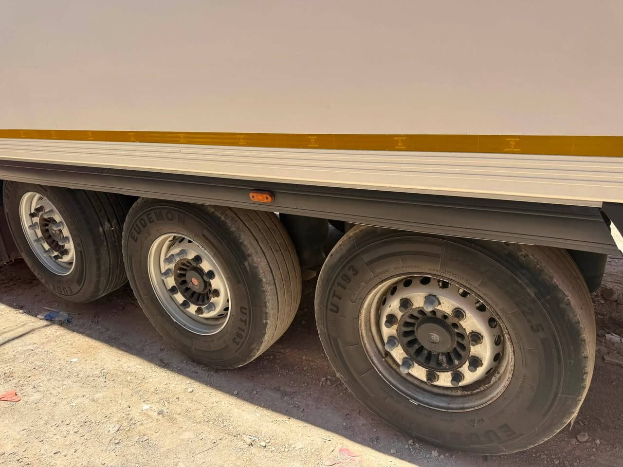 براد لانبرت للبيع موديل 2005 سمك 7 جهاز SL200e اوربي تخم تاير مجموعه ساف الدنكير الثالث رفاع أندوك عبار فصل وربط سليمانيه سعر 135 وبي مجال للستفسار خاص ***********
