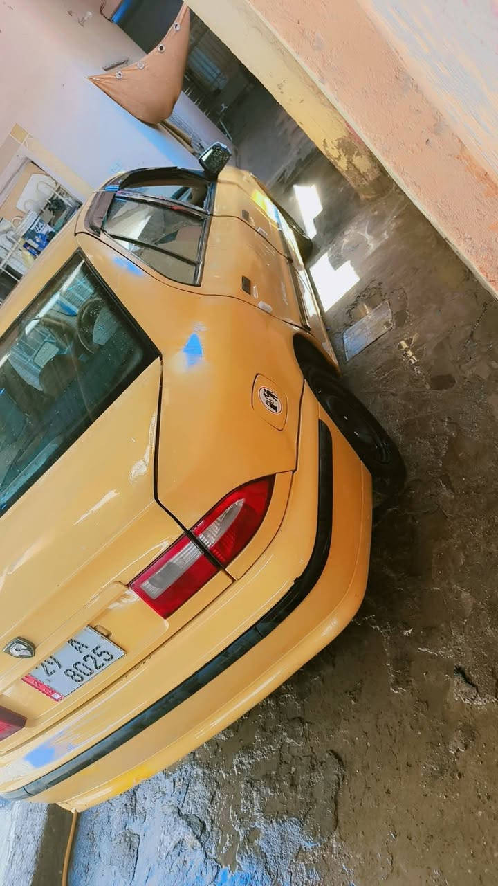 سياره جديده مكفوله من كلشي كير مكينه ستوني شادهن بالكارتون حداديه جديده مصفره هيئه وغرامات السياره بأسمي
سعرها 31 وبيها مجال
***********
