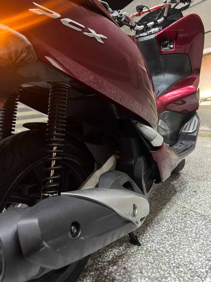 السلام عليكم
دراجة PCX جيل ثالث ياباني 🇯🇵
موديل 2018
مكينة 125S
تدفئة يدات
ستاد كهرباء
شاحن
قفل عمبار
تشغيل ذاتي
دراجة مفولة مناقصها أيشي

📞 ***********
فقط ع الرقم متوفر
