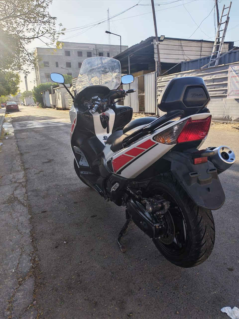 دراجه تي ماكس خمسينيه اصل  مكفوله كفاله عامه مكينه شگ الكاع ماشيه 32 تلث شويجات شكيورتي جي بي اس زنون عالي ناصي السعر 34💸وبيه مجال حك الجيه مكان الحسينيه مال راشديه رقم ***********المو شراي ليتعبني ☘️
