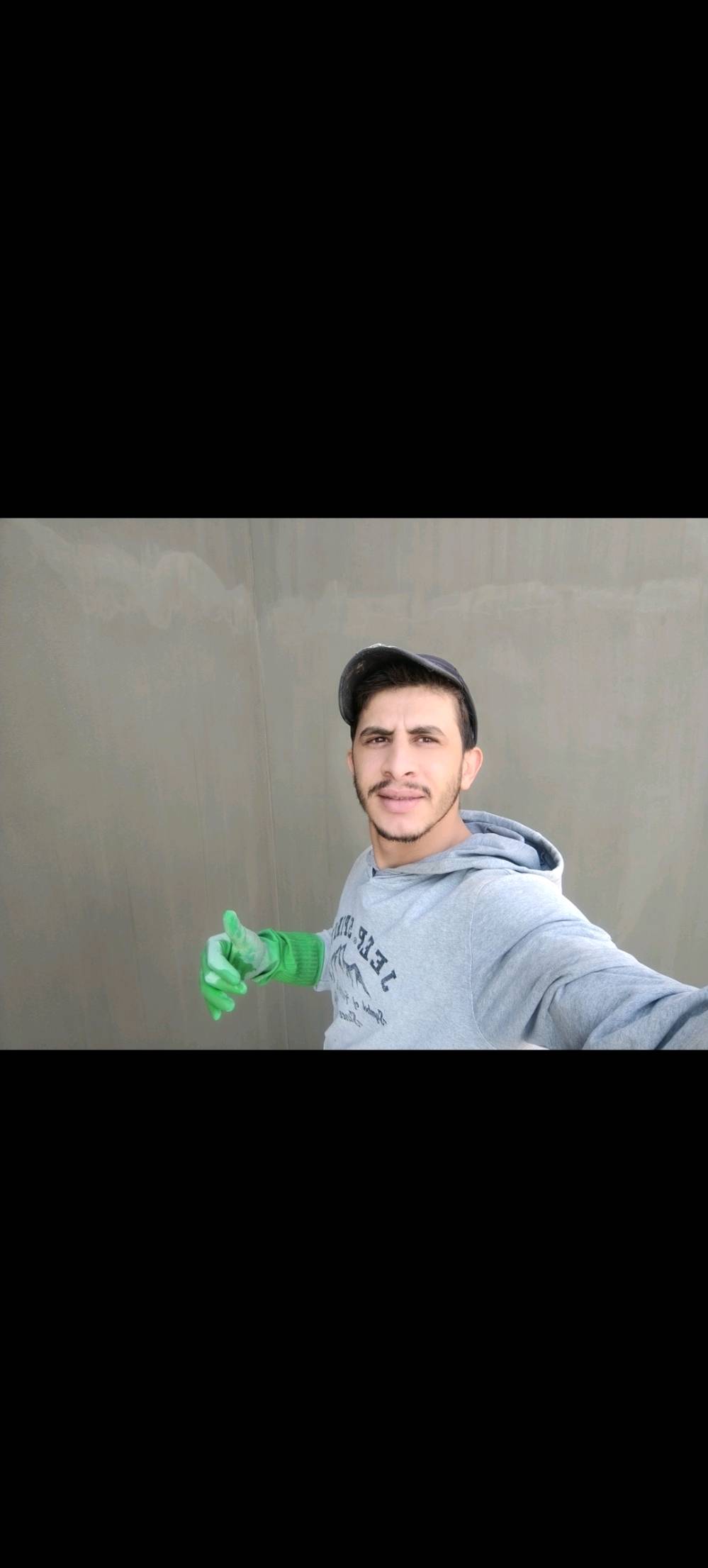 السلام عليكم كادر لبخ متفرغ نعمل بسعار مناسبة سقل ب٦ لبخ جراره ب ٥ نثر ٦ ونص تصفير مصاطر ب٧ تشميع خارجي3 تشميع داخلي ب2 مبيت داخل العمل ما نعوف  ابو البيت الا رضي ومقتنع بشغل مكاني بغداد ***********