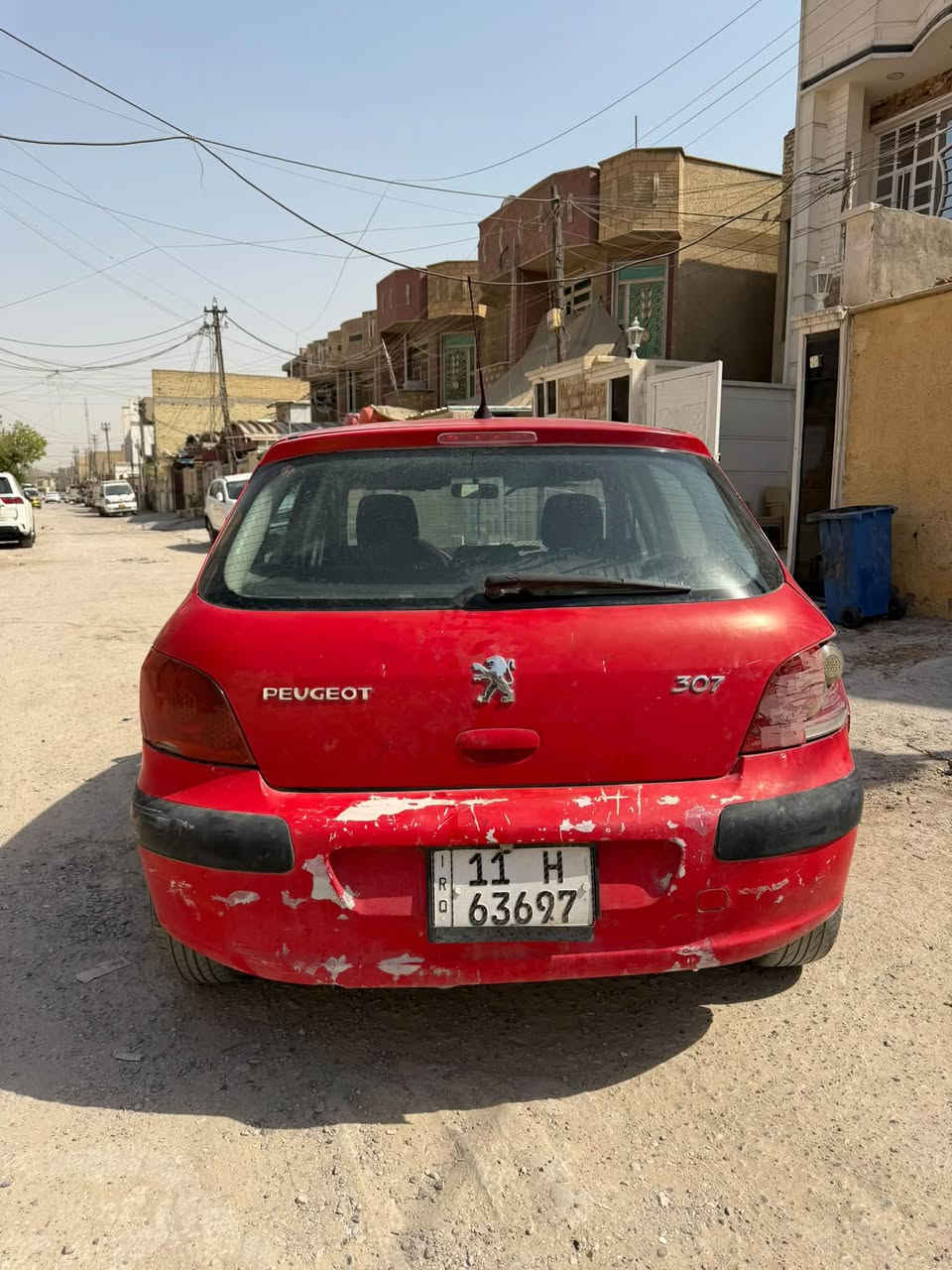 السلام عليكم بيجو فرنسي 307 موديل 2006 
شاشة و كامرة مبدل صدر و مشط ستيرن السعر 
30 ورقة عنوان بغداد الامين الثانية للاتصال ***********
