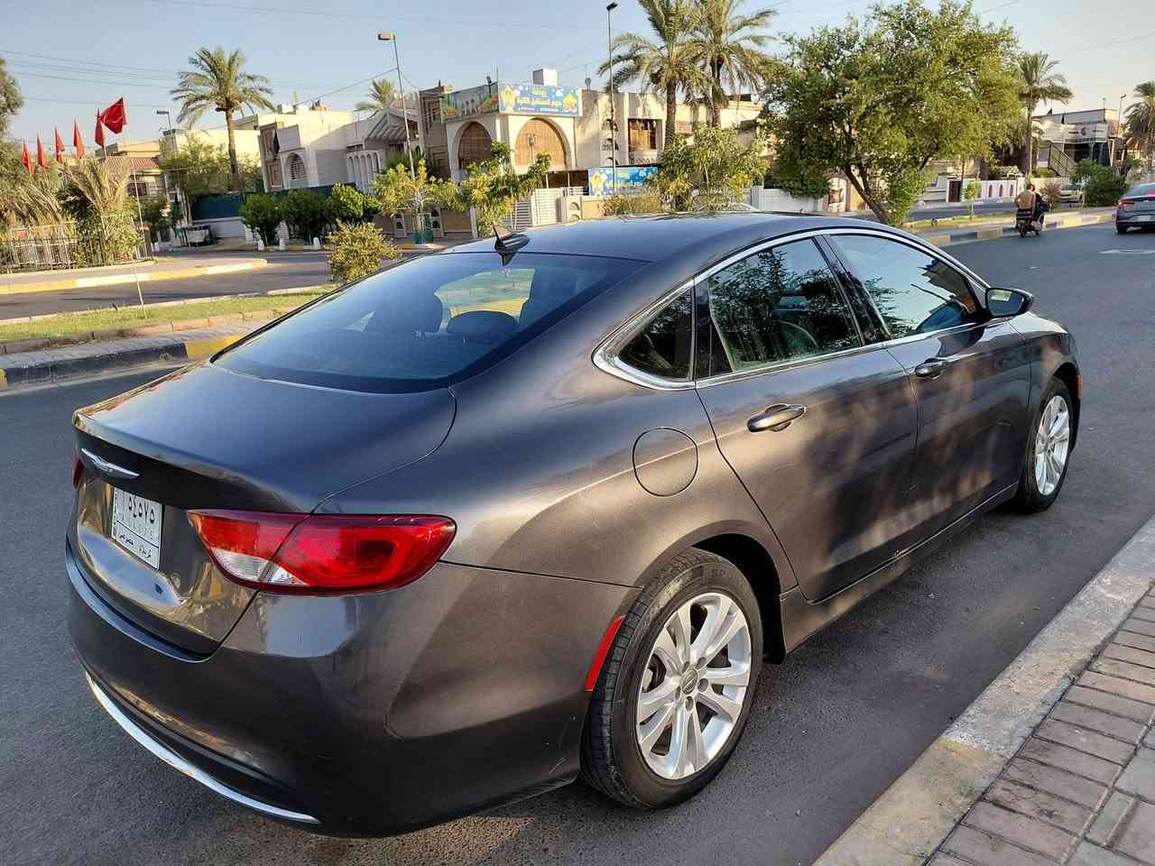 سيارة للبيع شراي(اتصال فقط )
كرايسلر C200  موديل 2017
رقم كربلاء مشروع وطني
ماشية  150 الف كيلو محرك ٤ سلندر 2.4
حادث جانبي   باب جاملغ خلفي باب سايق
مواصفات كشنات جلد وكهرباء شاشة كبيرة
بصمة دخول ذكي
رايدهة ٨٥  
للاتصال والتفاصيل ***********
موقع بغداد شارع فلسطين
