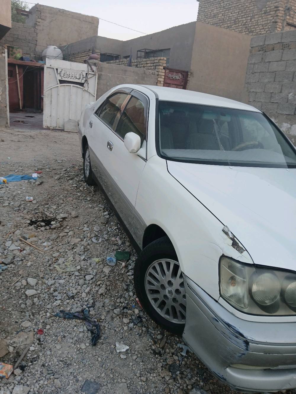سيار ملكه البيع ادواد متومه سلمانيه سياره خير من الله مشتري هسه تخم تاير جديد سياره فول اربع دكام معروفه مواصفات الملكه سياره اروح بيها لدوام ونزل مامتعوبه هذا رقم ينصل عليه(***********)مدواجد على الوتساب