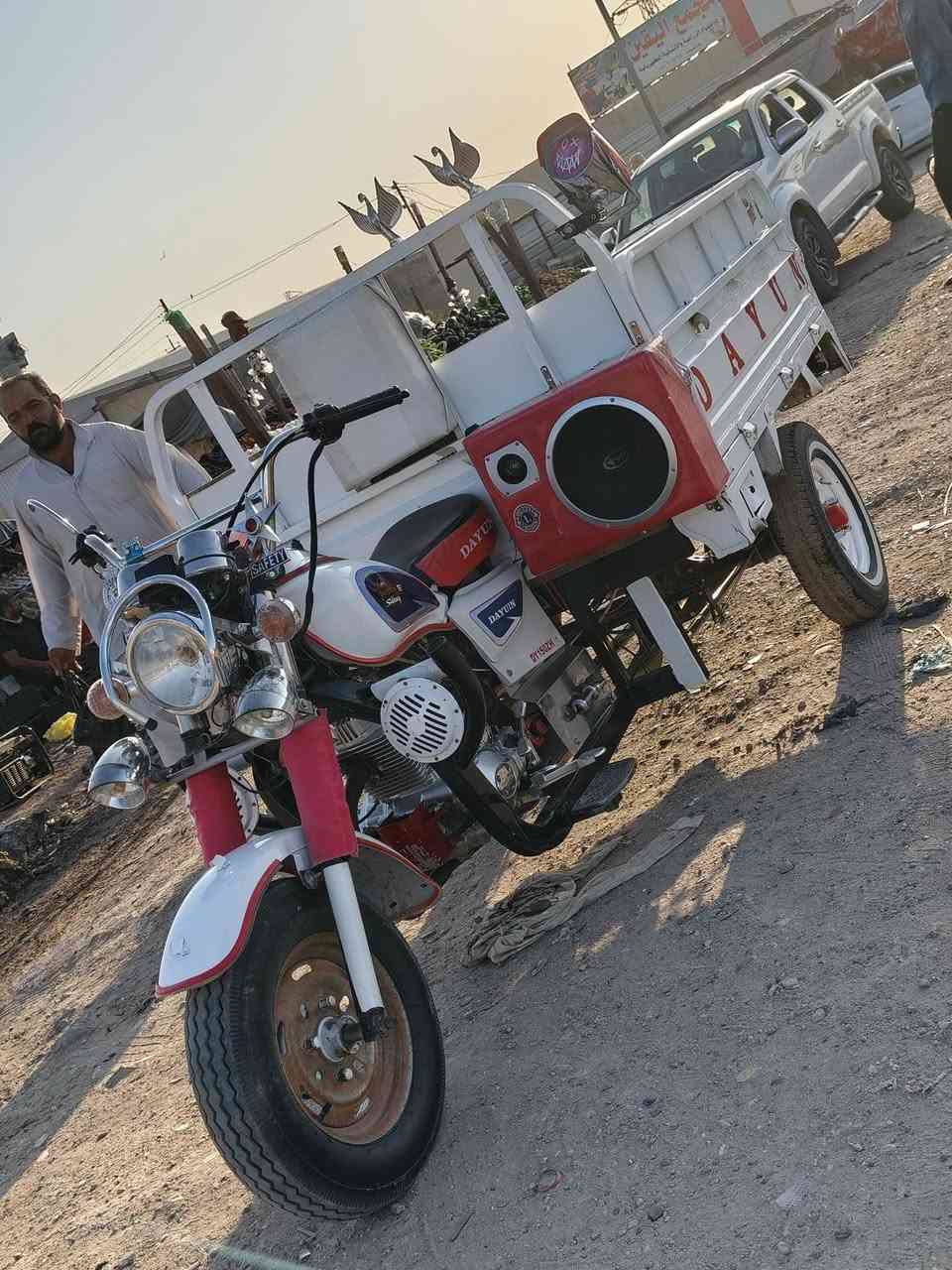 السلام عليكم ستوته لبيع دايو موديل 14 تعمير كله 26 ستوته ما عوزه برقي واحد سعر خاص واذا رقمي ***********
