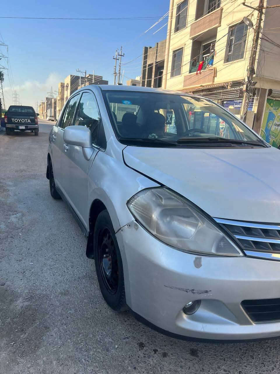للبيع نيسان فيرسا موديل 9 محرك الفين كير AT سياره جاهزه بس لكير بي عته من الاول للثاني فقط  ابيع كير كايم السعر خاص رقمي للتواصل والاستفسار *********** .
