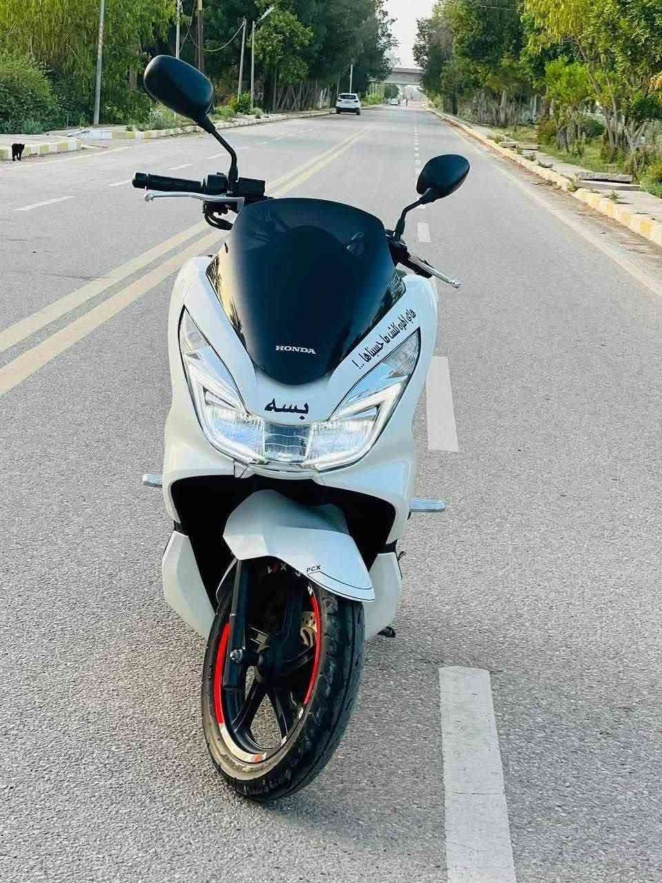 سلام عليكم....
دراجة (PSX) جيل (2) ياباني🇯🇵 رمبة🛵للبيع  ماشية 24
دراجة شلعه معدل كهربائيات كلهه شغاله 
دراجة جديده  بلادية
أي نقص مابيهة
مكينه 125cc
العنوان بابل المسيب
 الرقم 📞 ***********

