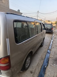 موديل ٢٠٠ • مصبوغة جمالية • مكينة وشاصي جديد