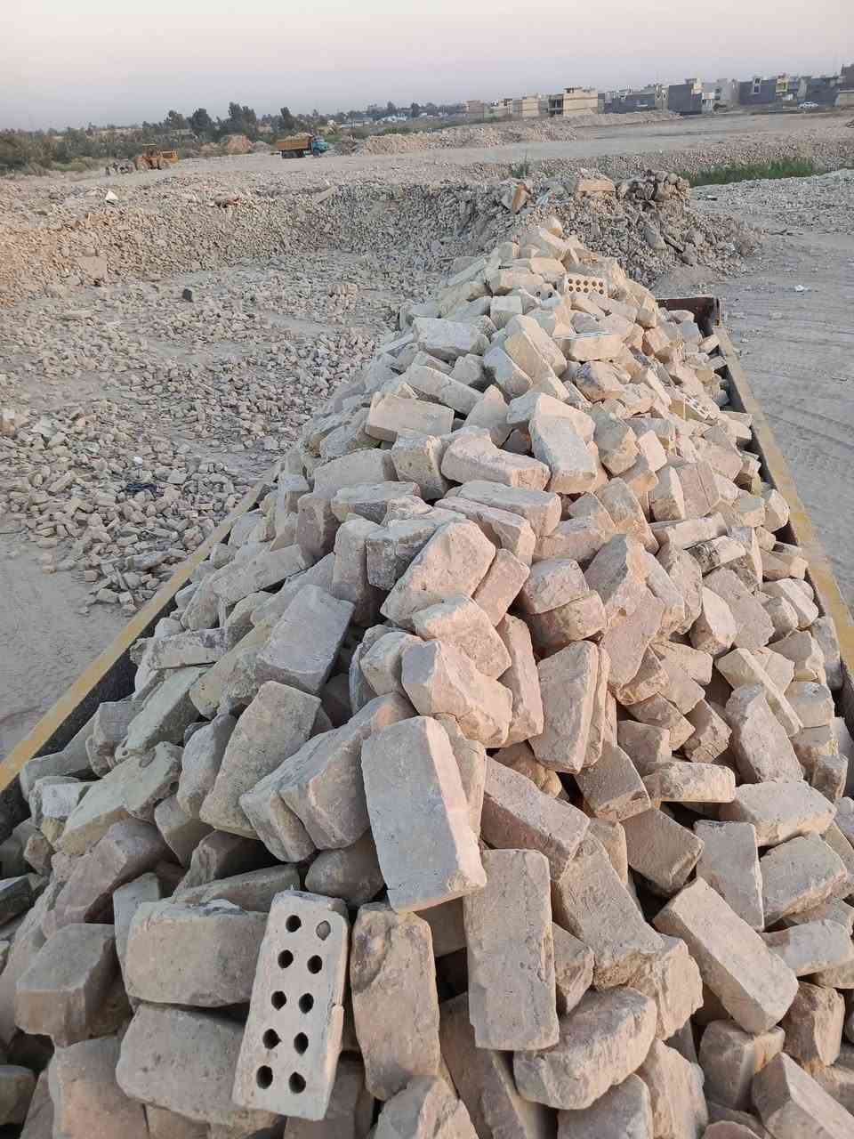 طابوق • مستعمل • نضيف