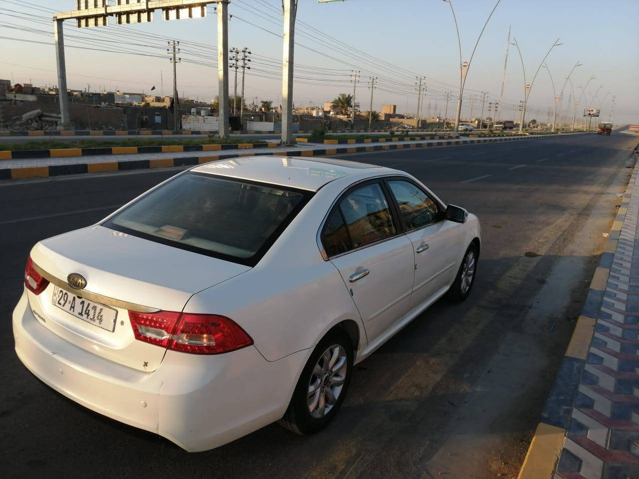 السلام عليكم
اوبتيما 2010 وارد خليجي كفالة عامة فول مواصفات ما عدا البصمة رقم انگليزي
كهربائيات كاملة 
محرك وگير كفالة 
السعر 130 قفل 
رقم الهاتف :***********
