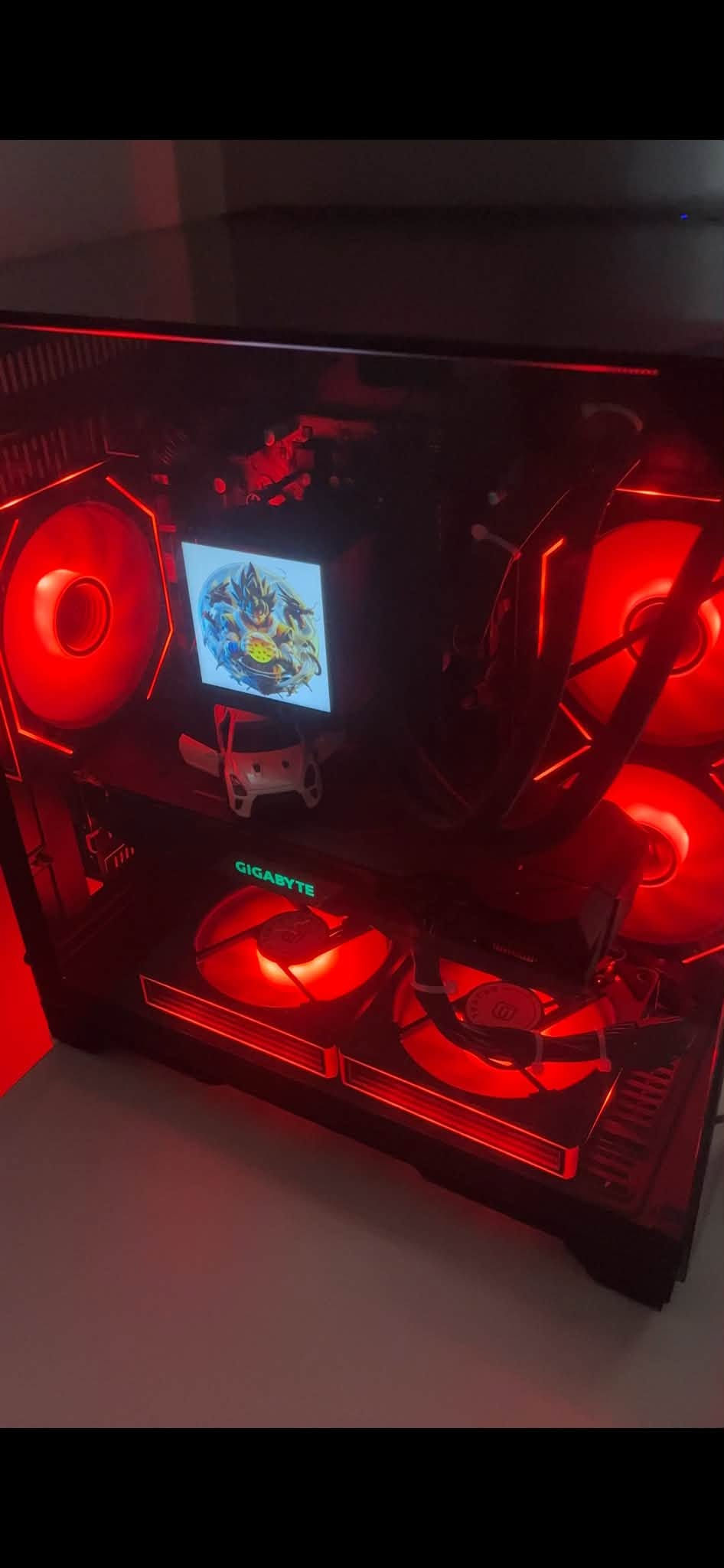 شاشا   msi.  180hz.   حجم 24
--------
i5  11400
RAM. 16  3200 كورسير
m.2. ssd 256
gtx 1660. 3fan + RGB + من كيكا بايت
winows 11
مبرد مائي عل معالج.  شاشا ---------
يوجد وصل شراء ب الصور
كيبورد : ريدراغون.   ماوس :ريدراغون  سبيكرات خارجية. مكاني بغداد زعفرانية.  السعر مناسب خاص لان اكو متخاف الله تكسر. لي الاستفسار  ***********

نص مكتوب في الصور:
- ٩٠