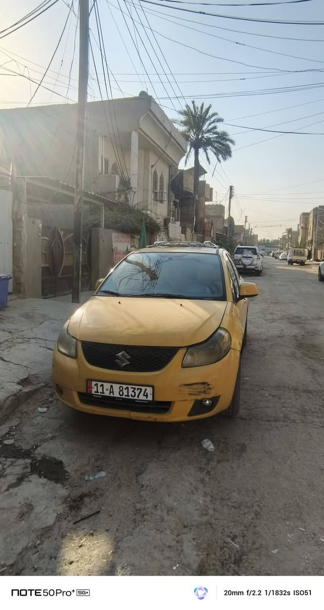 ساسوكيsx4 موديل 2009  محوره كير ومكينه كورلا يارس ١٦٠٠ المكينه نضيفه حيل والكير مبدله الوصل موجود كلفني ٨٠٠ الف ياباني اصلي بلكات ونوزلات ومجاول وفيت بم جدد 
صدرها ٩٠٪  تبريد ثلج مصفره غرامات وهيئه عليها ٦ اشهر عليه سنويه ٣١ وهزه ٢٦ جدد ثنينهن رقم انكليزي 
السعر ٤٠ وبيه مجال قليل مكاني بغداد الشعب حي اؤر
‏‪***********‬‏
