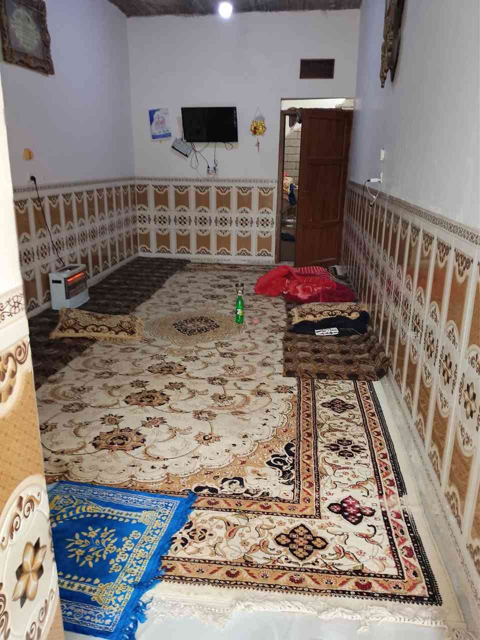 للبيع دار مساحه 150متر طابق ونص
سعر 27 في قرية أبو سطام مقابل سيطرة القواس واصل ماء وكهرباء وتبليط بصف مدرسه الجديده نقص لبخ خارجي فقط الدرج وسقوف
بيع مستعجل ***********

