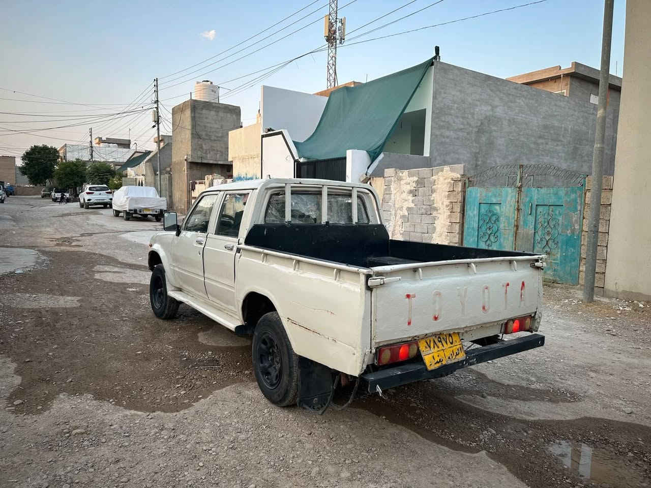 بیکاب ستاوت • ١٩٨٠ • كالار