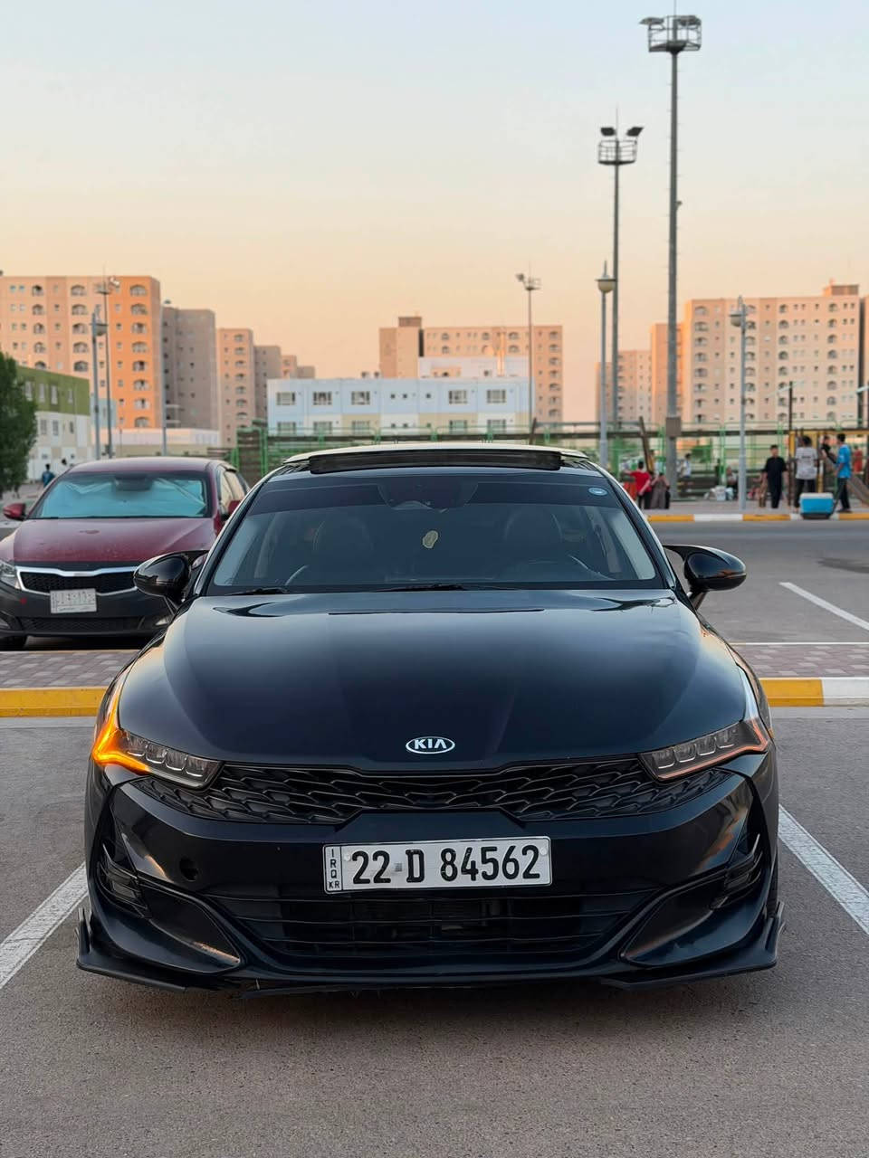 السلام عليكم كي فايف 2021 للبيع
Kia k5 2021 EX
فول مواصفات
-تدفئه تبريد كشنات
-فتحه بنوراما
-اربع مودات قياده
- تشغيل عن بعد
-اناره داخليه
- اوتو هولد
- سايد بريك دكمه
-قياده ذاتيه
- حساسات اماميه 
-حساسات خلفيه
- كفرات عليها
- معربه اعدادتها كلها
حادث سياره جاملغ وبنيد مثل مموضح ربع بربع وبيها بارد جاملغ خلفي صغير مثل مموضح بصوره سونار 
- ماشيه 64 mil 
- رقم اربيل هزه جديده 
- عليها ادامه السياره
للبيع او مراوس برقم شمالي 
***********
مكاني بغداد
