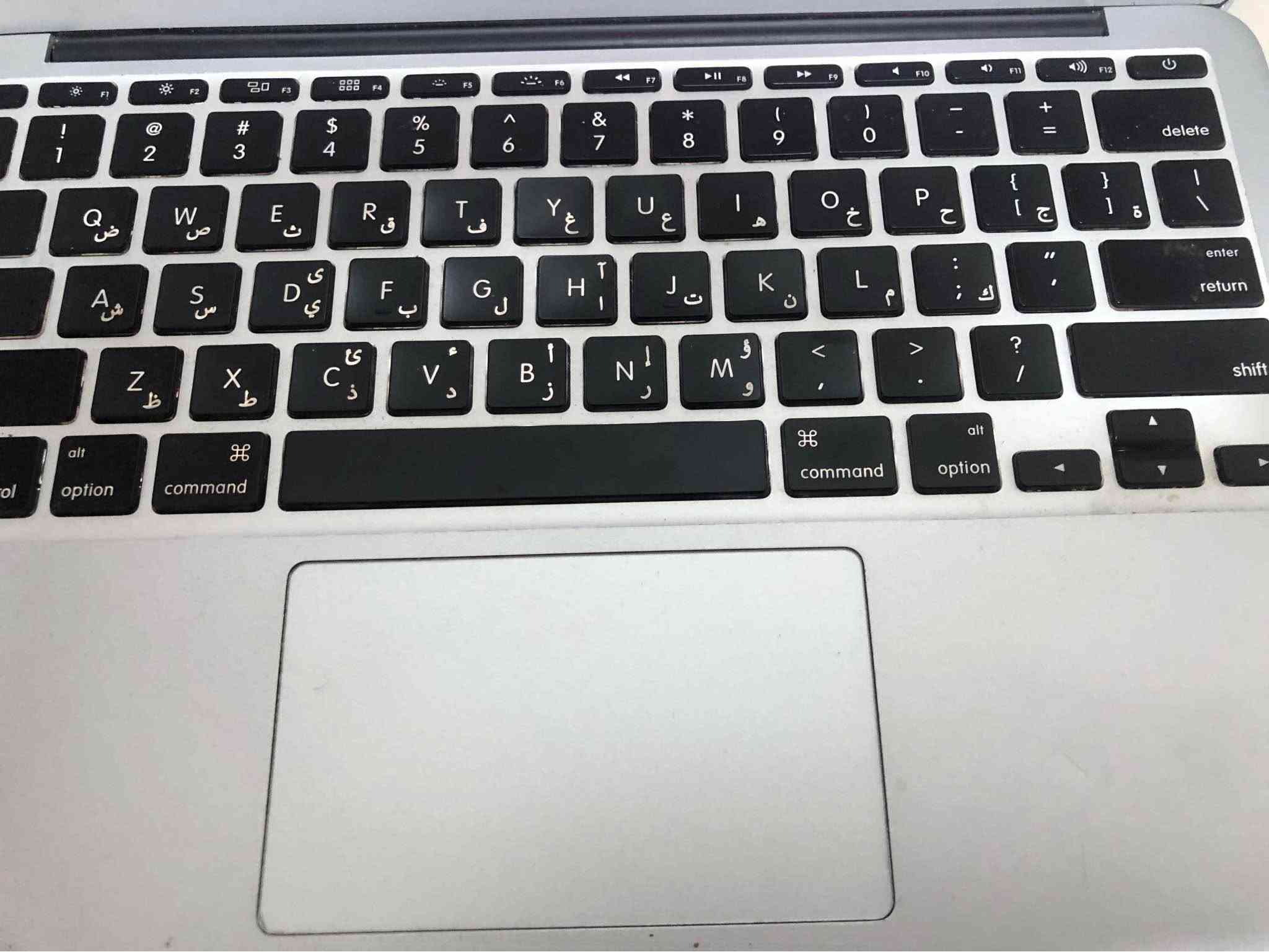 ماكبوك اير • كوراي٥ • ١٢٨ssd nvme