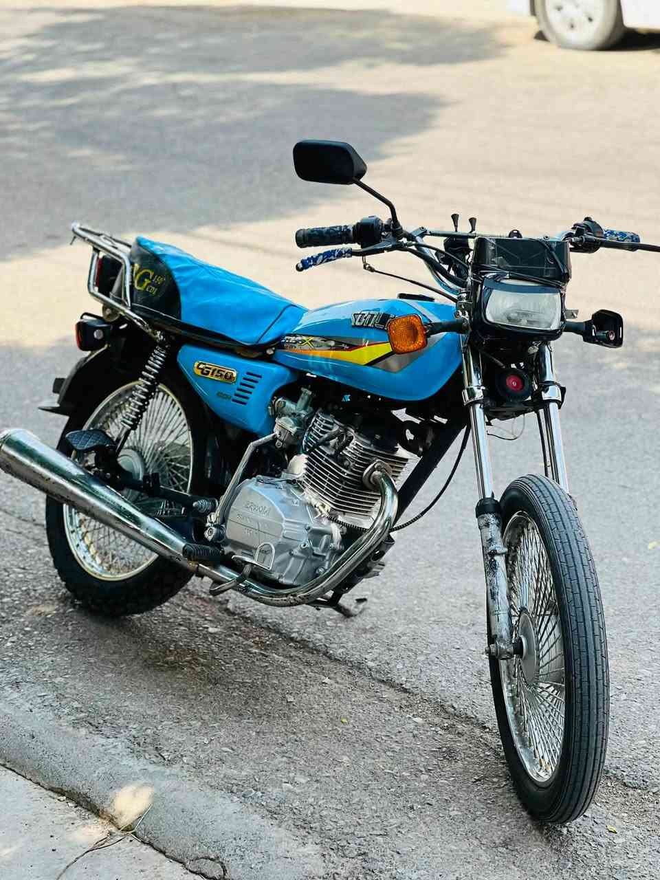 بؤ فرؤشتن و گؤرينه وه Savin 150 سلف 2022 مه كينه كه پس كامل كاره بايي ئيشاره ت لايتت كلؤپ هه موي ئيش ئه كات به شه رتت زور مه زبوته و به قه وه ته سعري 380 و معامه له شوين سليماني ***********ده ستت خوش ئه دمين
