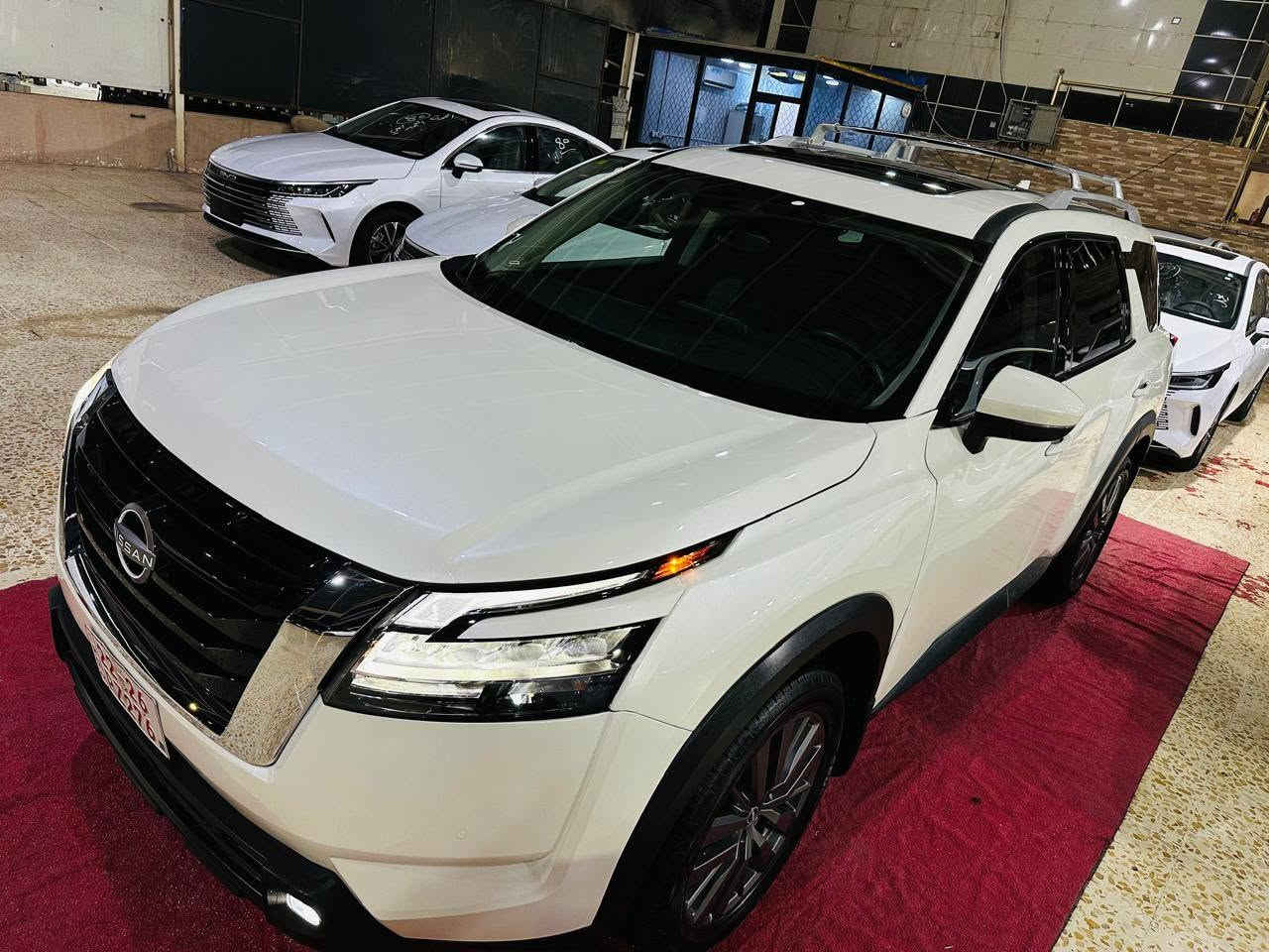 🔊(فرع كركوك) 

📌Nissan Pathfinder 2024 SL📌

♂️عداد المسافة 60000 mile

💵 (السعر/ 26000 $ ) 

♦️ (مرقمة رقم اربيل ) 

♦️المواصفات :

بصمة تشغيل
بصمة ابواب
تشغيل عن بعد (Remote Start)
صندوق شفط كهربائي 
فتحة سقف بانوراما 
رادار امامي (تحديد مسار)
رادار جانبي (نقاط عمياء)
رادار خلفي (تحذير من الاصطدام)
حساسات امامية+ خلفية
سستم سماعات BOSE
اوتو بارك Auto Park
كاميرات 360°
 فور ويل AWD  
كشنات جلد
كشنات ميموري
كشنات تدفئة+ تبريد 
كشنات خلفية تدفئة
كشن خلفي منفصل  
دشبول ديجيتال 
تبريد قطعتين لمس
تحكم وضعيات القيادة...Drive Modes 
شفتات + تحكمات استيرن 
هيتر استيرن
Apple Car Play
Android Auto 
هاند بريك بصمة
اوتو هولد Auto Hold
اوتو ستارت Auto Start
اوتو ستوب Auto Stop 
مانع انزلاق+ABS
شاشة كبيرة لمس+كاميرا
منافذ AUX+USB
وبقية المواصفات المعروفة

♦️(العنوان/كركوك شارع المعارض)

♦️للاتصال/

جنيد
***********
***********
